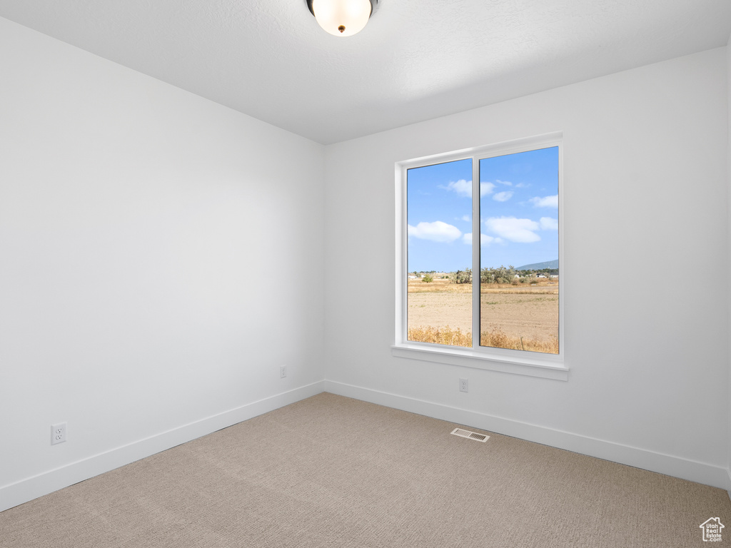 Photo 9 for MLS #2102638 at 283 E 1250 North #64