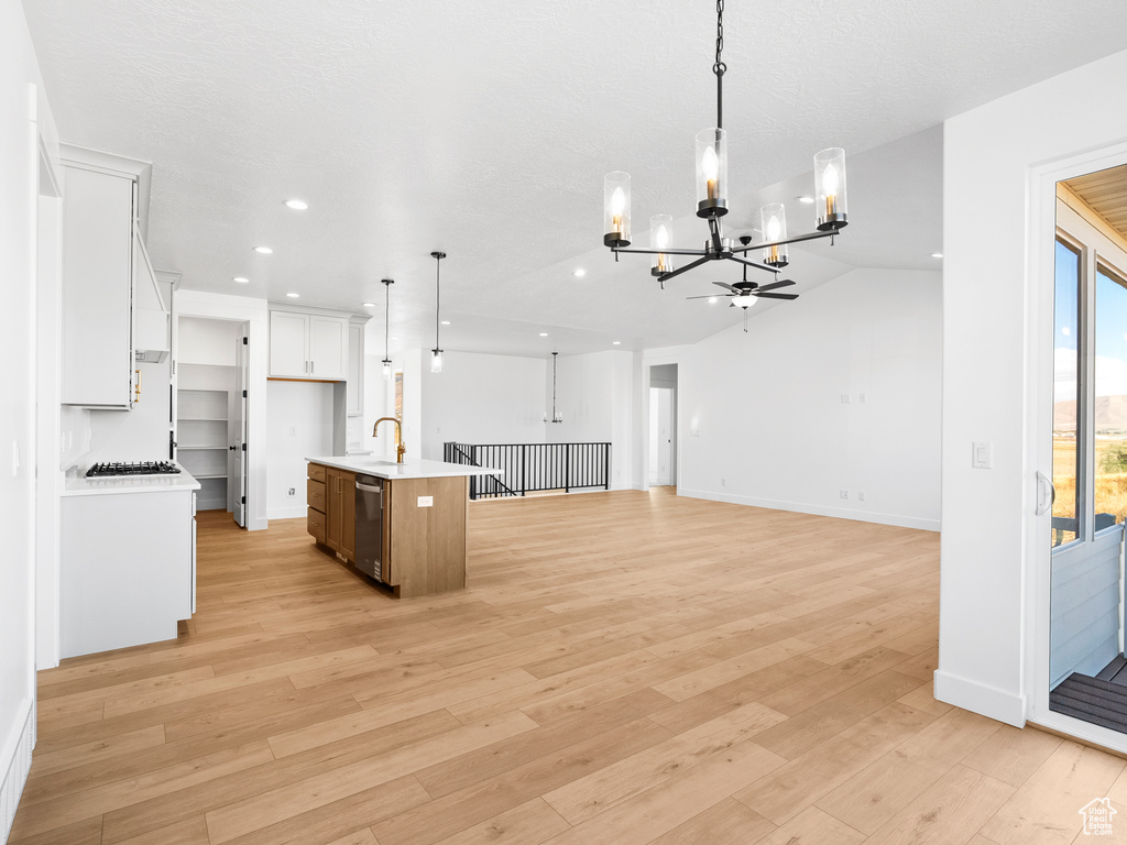 Photo 16 for MLS #2102638 at 283 E 1250 North #64