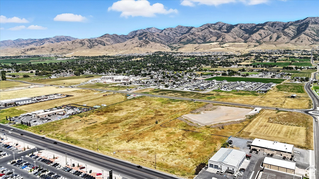 3200  HWY 89 Hyde Park, UT 84318