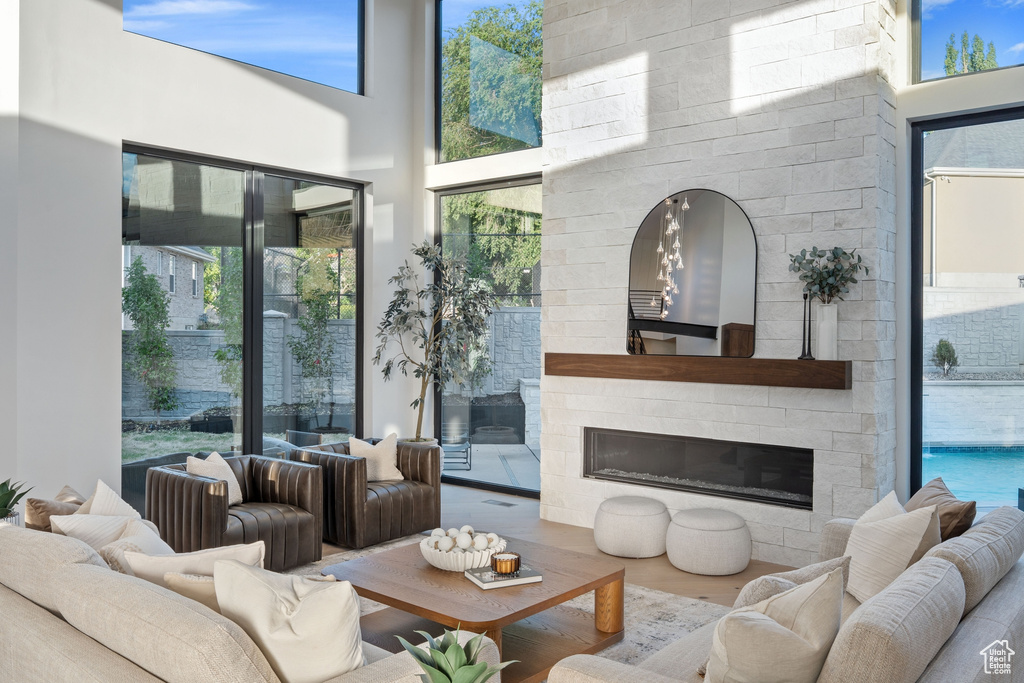 Photo 9 for MLS #2102653 at 13941 S Jarvie Ln