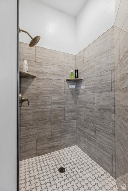 Photo 41 for MLS #2102654 at 1193 W Crest Dr
