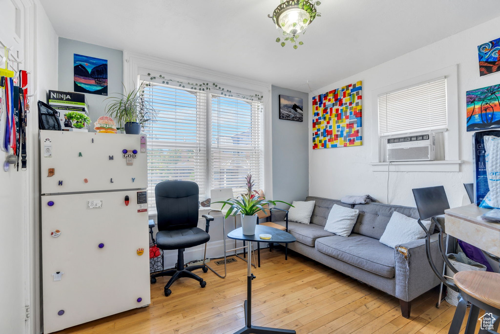Photo 3 for MLS #2102658 at 365 S Elizabeth St