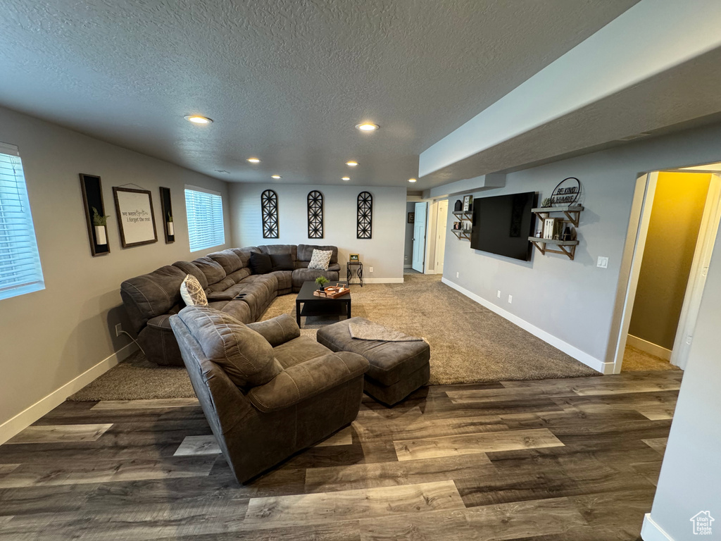 272 W 160 N Clearfield, UT 84015