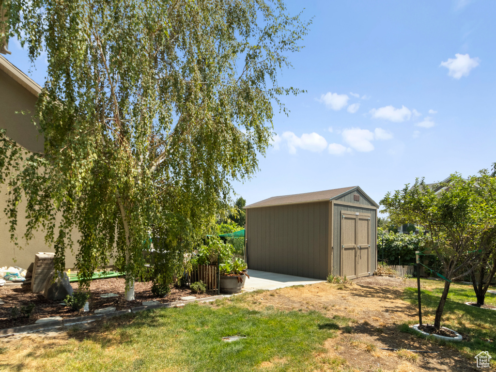 14194 S ROYAL COACHMAN DR Bluffdale, UT 84065