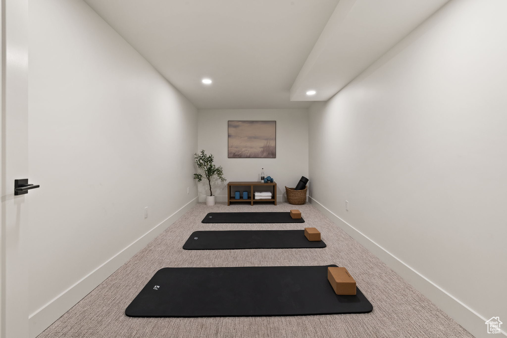 2536 E KENSINGTON AVE Salt Lake City, UT 84108