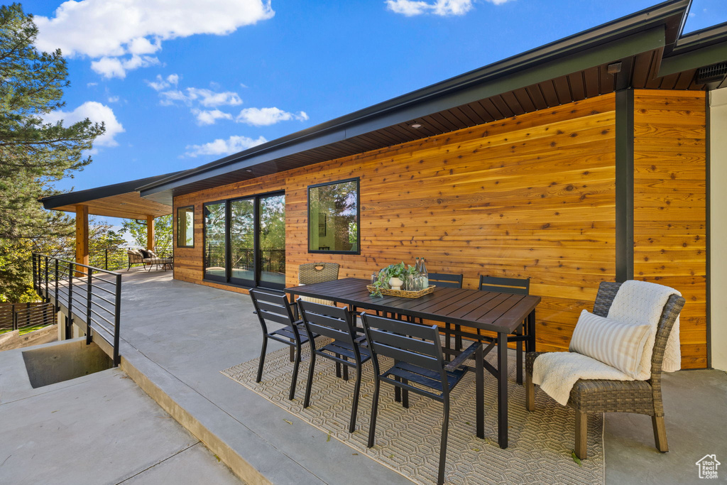 2536 E KENSINGTON AVE Salt Lake City, UT 84108
