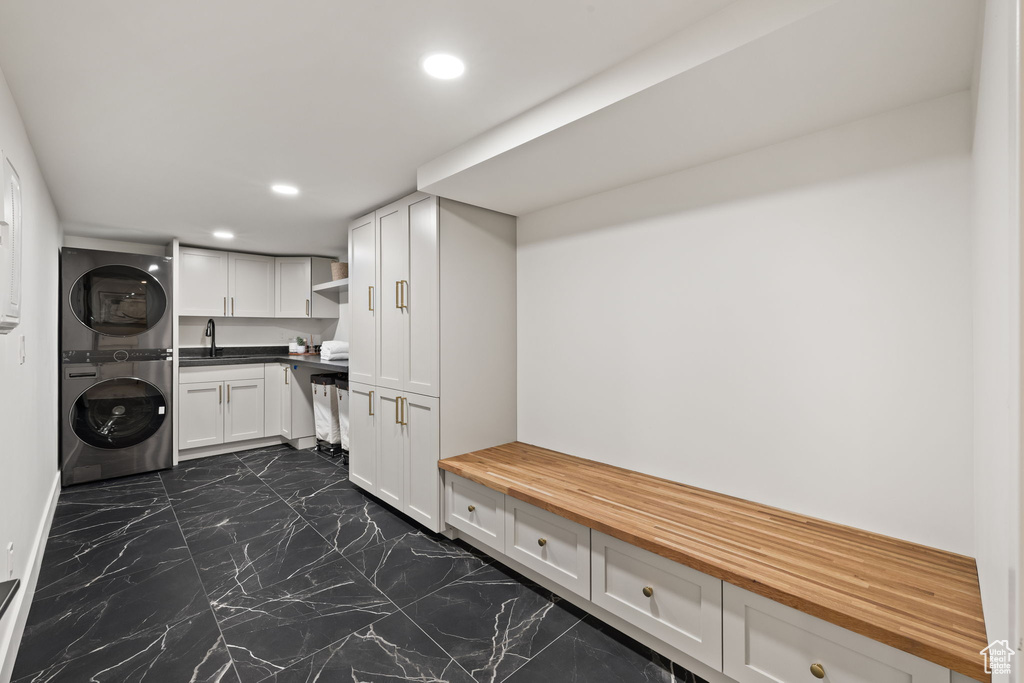 2536 E KENSINGTON AVE Salt Lake City, UT 84108