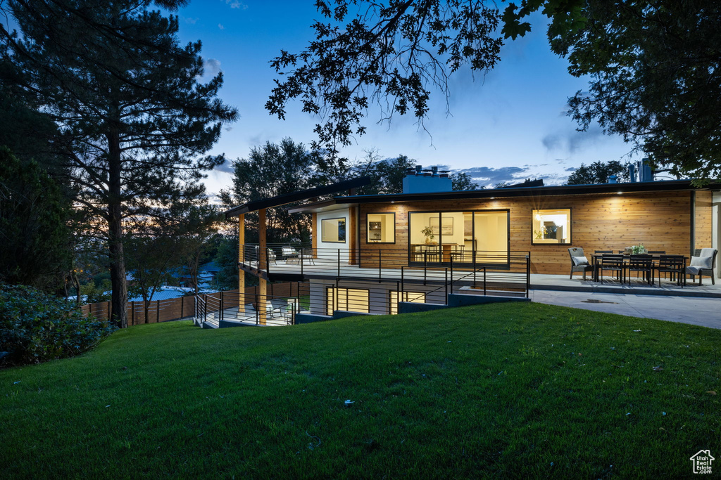 2536 E KENSINGTON AVE Salt Lake City, UT 84108