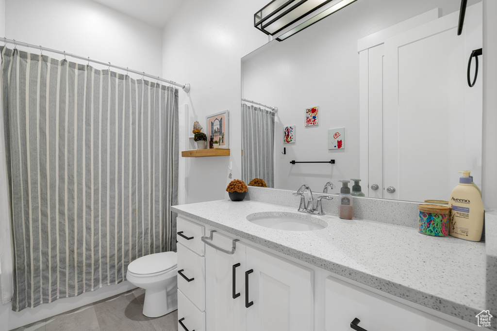 Photo 13 for MLS #2102690 at 72 S 2560 East