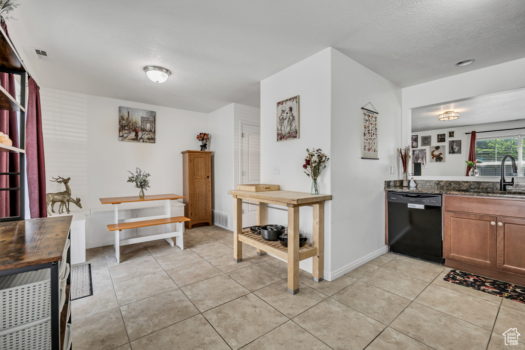 176 W FINLAY DR South Salt Lake, UT 84115