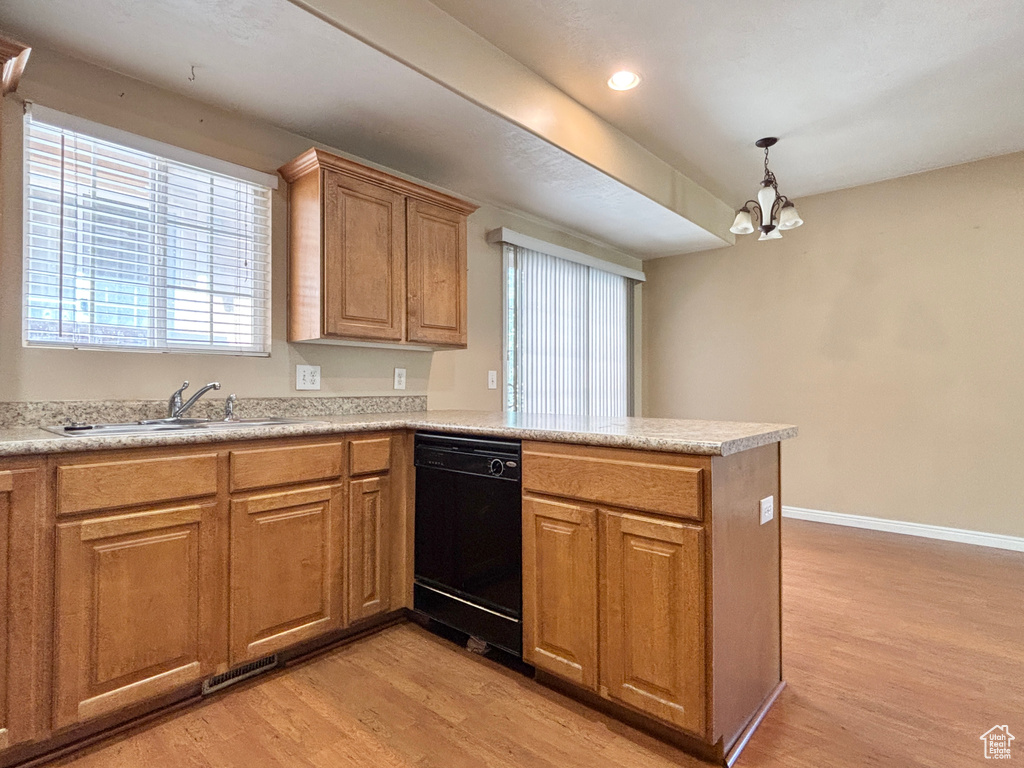 7608 S CALENDULA LN West Jordan, UT 84081