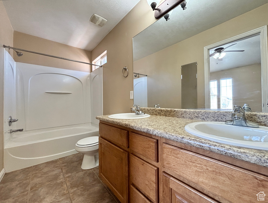 7608 S CALENDULA LN West Jordan, UT 84081