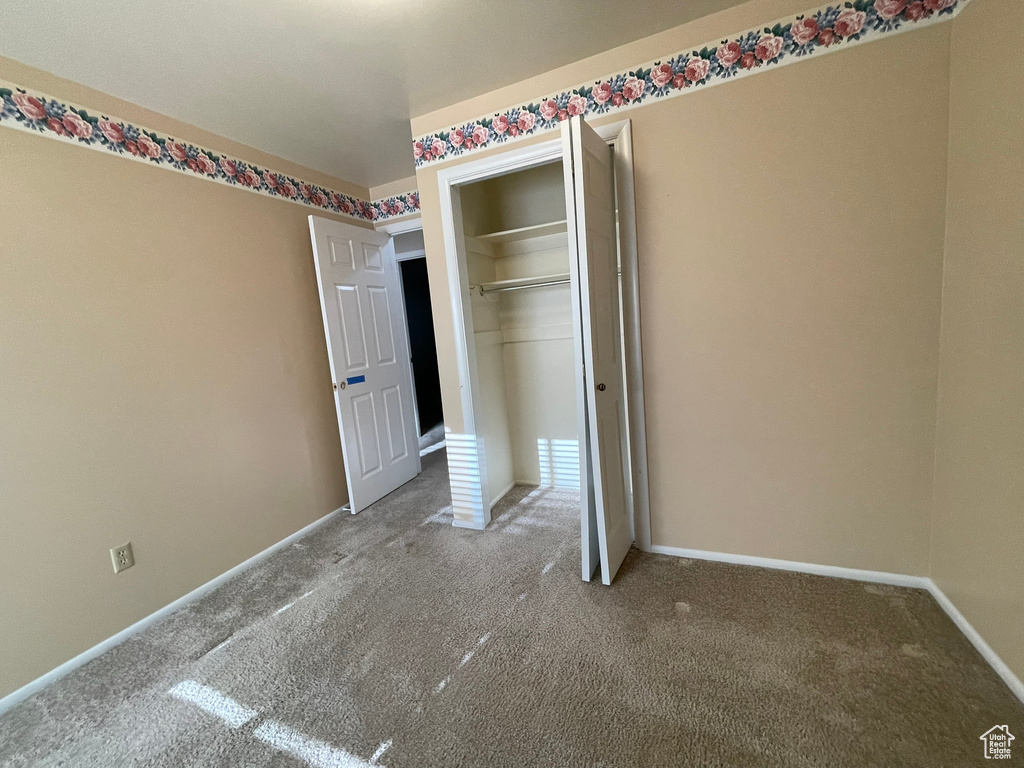 4333 S EL CAMINO ST Taylorsville, UT 84129