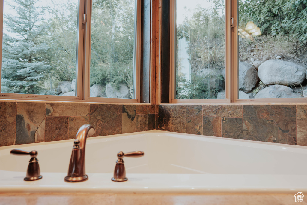 2458 FOREST MEADOW RD Coalville, UT 84017