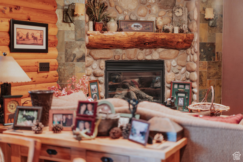 2458 FOREST MEADOW RD Coalville, UT 84017