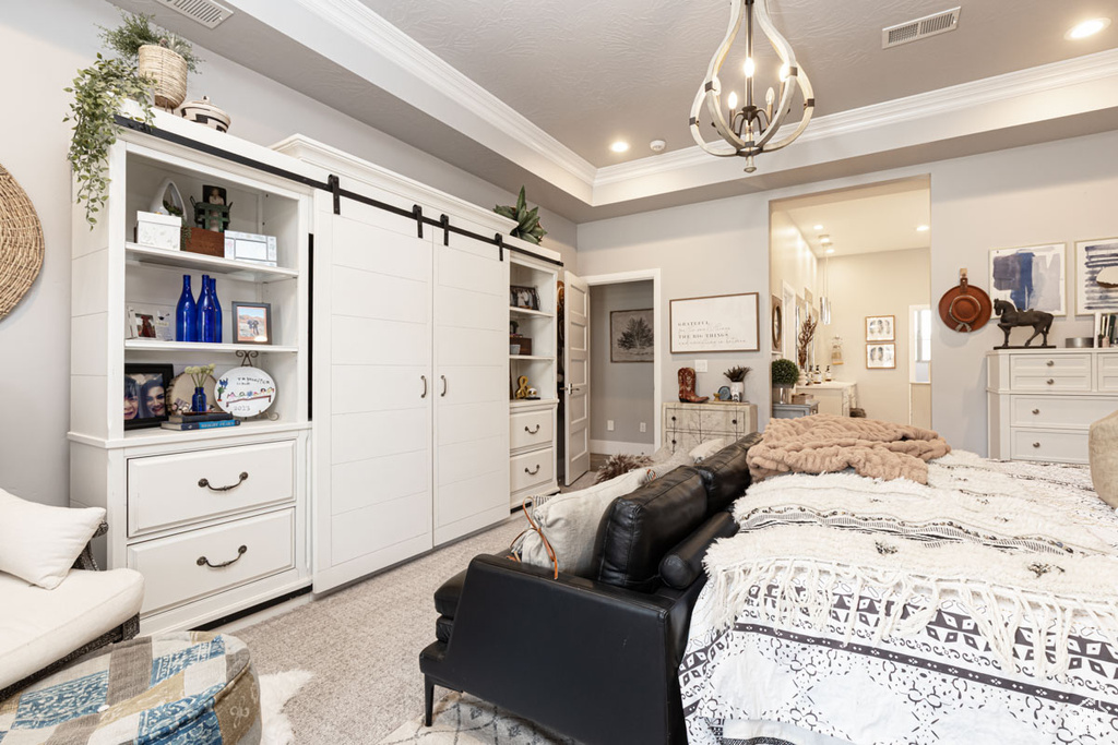 Photo 19 for MLS #2102720 at 3359 S Tipple Rd