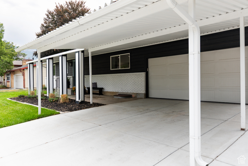 1578 E DELAWARE LN Holladay, UT 84117