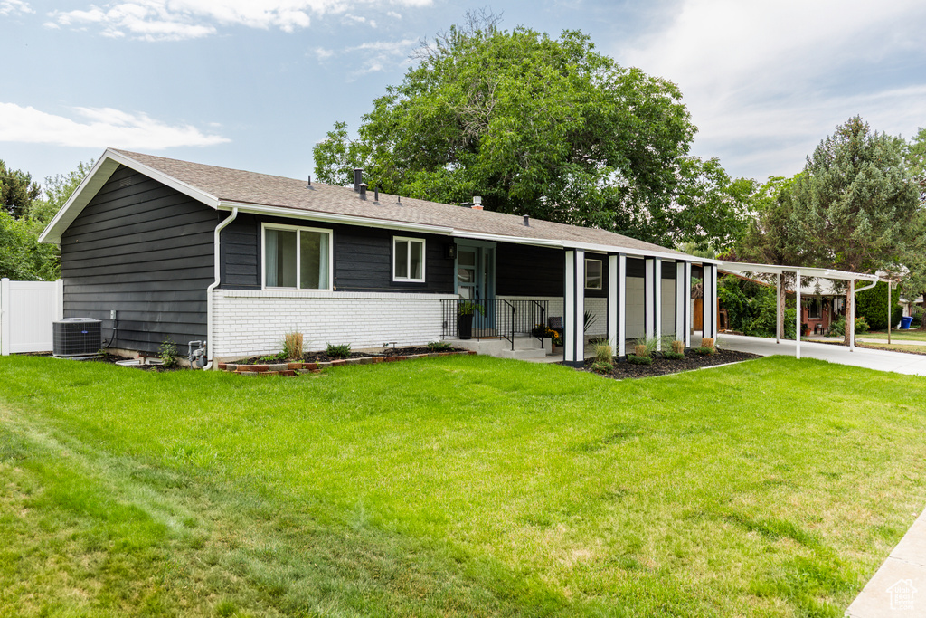1578 E DELAWARE LN Holladay, UT 84117
