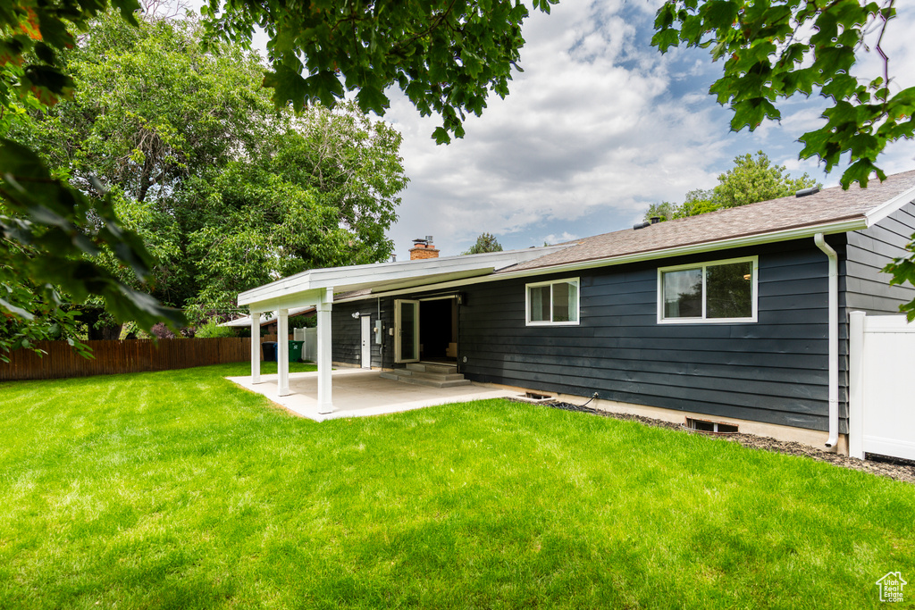 1578 E DELAWARE LN Holladay, UT 84117