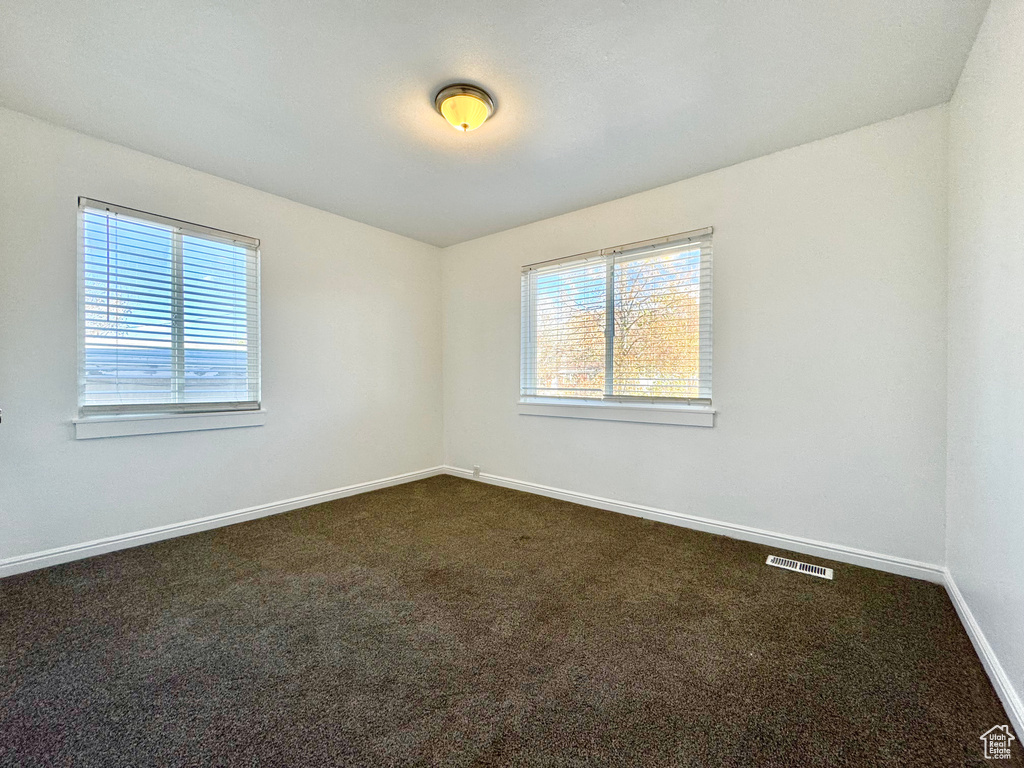 Photo 8 for MLS #2102723 at 4075 Jefferson Ave