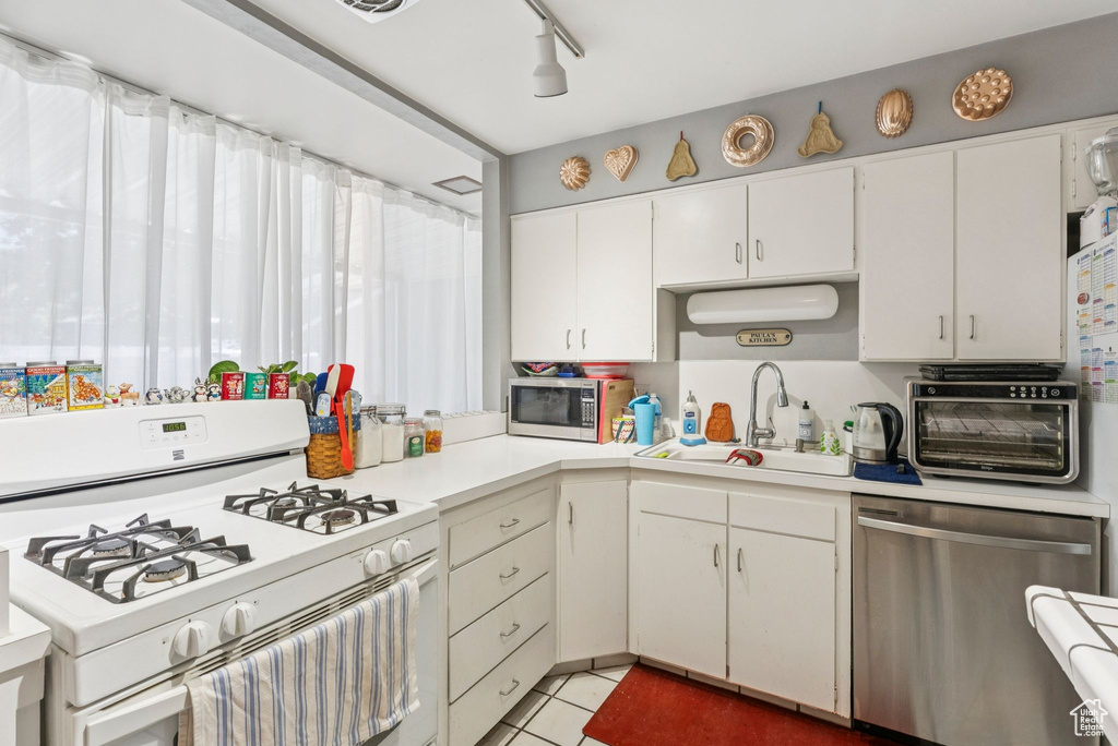 379 W 400 N #6 Bountiful, UT 84010
