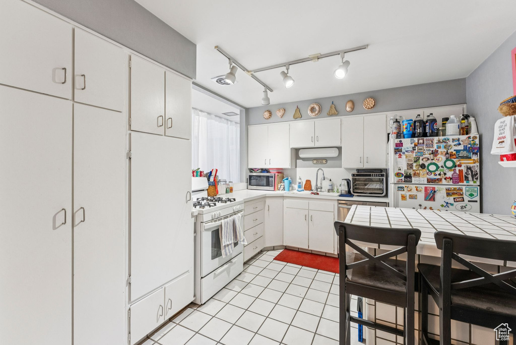 379 W 400 N #6 Bountiful, UT 84010