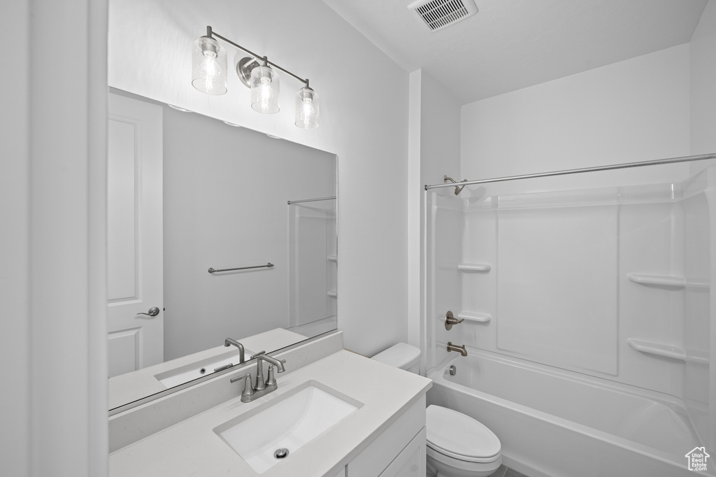 Photo 11 for MLS #2102729 at 1835 E Burger St #1419