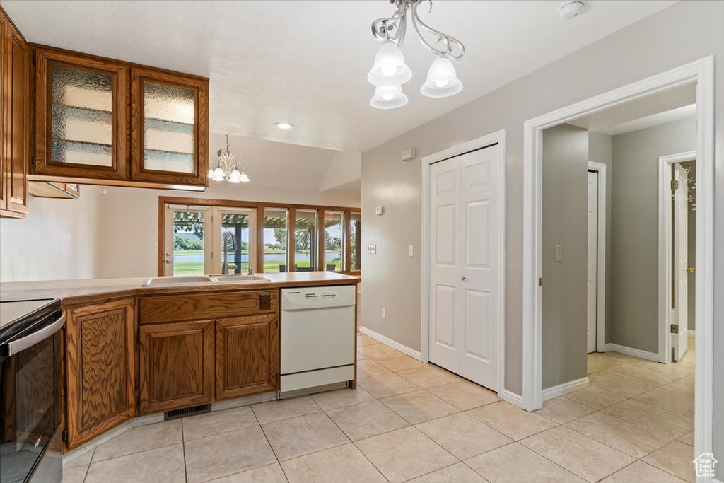 Photo 10 for MLS #2102741 at 307 Willow Way