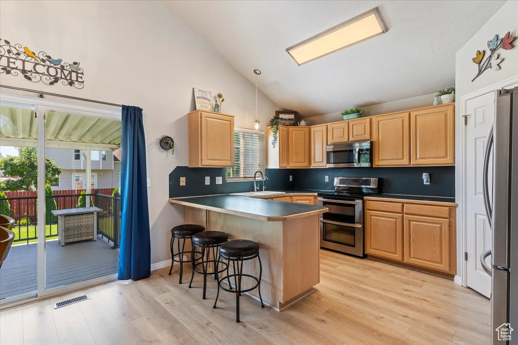 3807 W 5675 S Roy, UT 84067