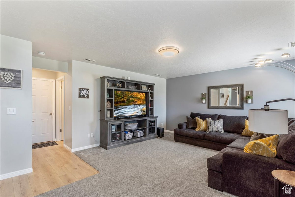 3807 W 5675 S Roy, UT 84067