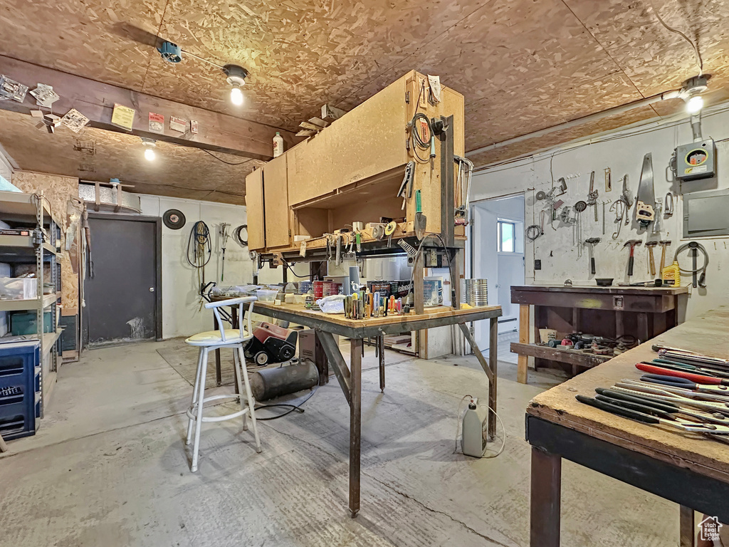 1055 N ST RD 10 Clawson, UT 84516
