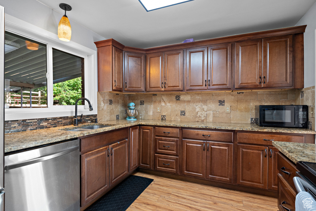 425 N LOCUST AVE Lindon, UT 84042