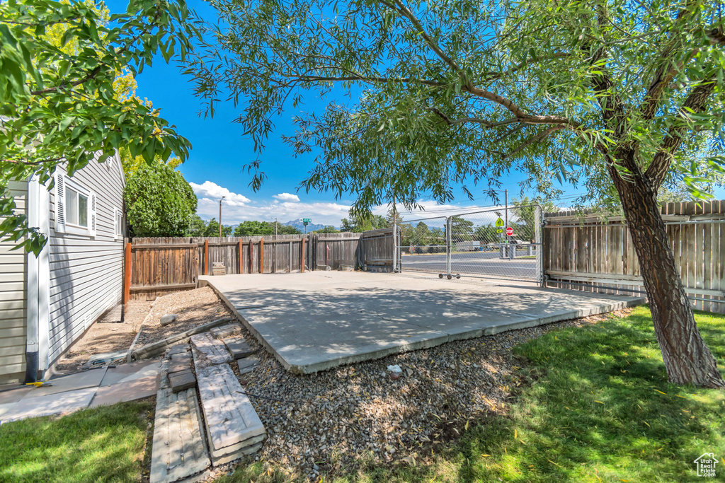 4862 S 4015 W Kearns, UT 84118