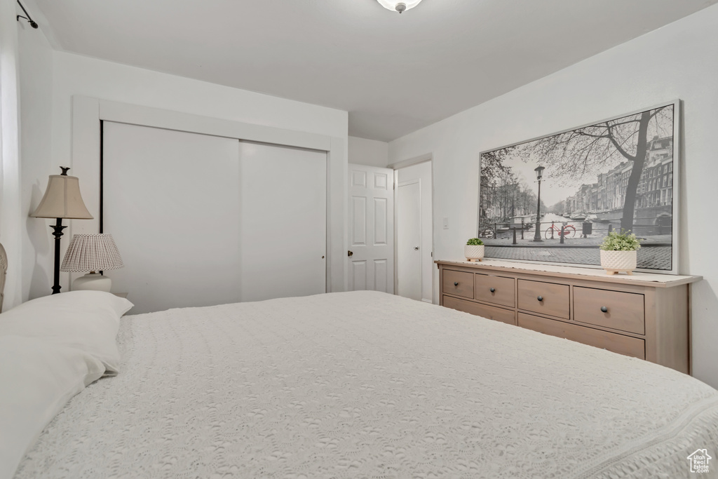 4862 S 4015 W Kearns, UT 84118