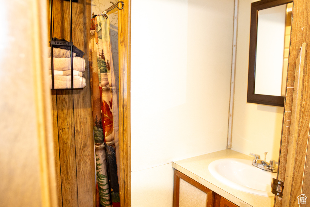 Photo 21 for MLS #2102772 at 1500 N Angel St #64