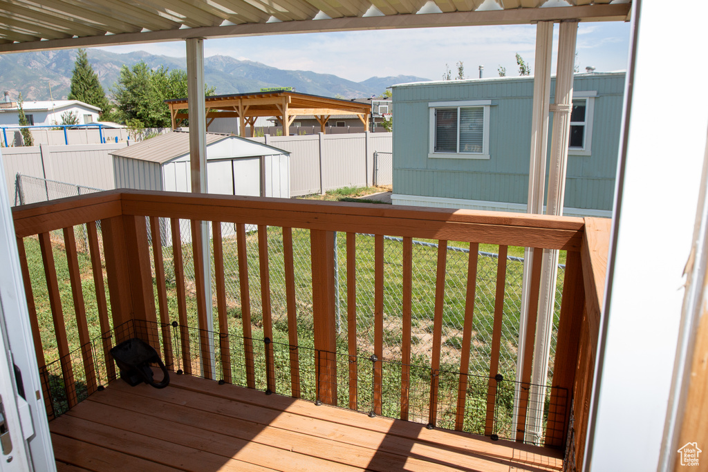 Photo 23 for MLS #2102772 at 1500 N Angel St #64