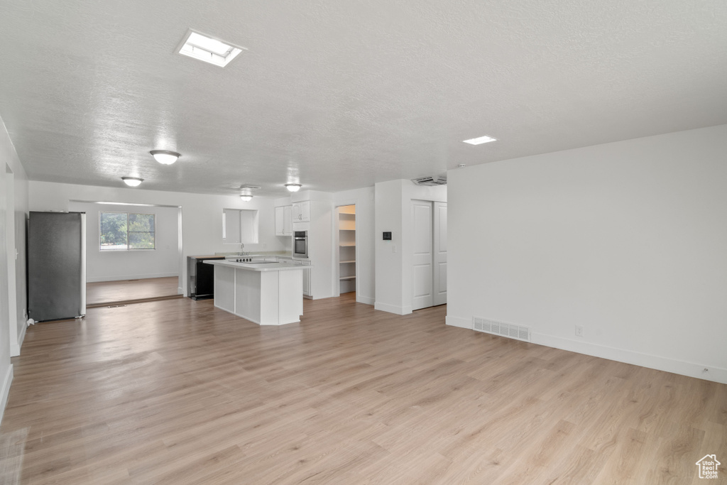 1560 W 12730 S Riverton, UT 84065