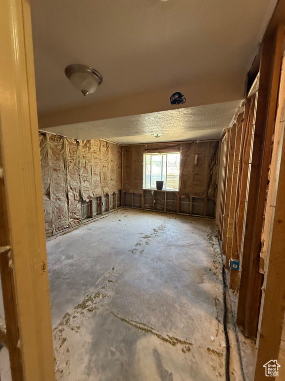 Photo 8 for MLS #2102781 at 13863 S Kessler Peak Dr