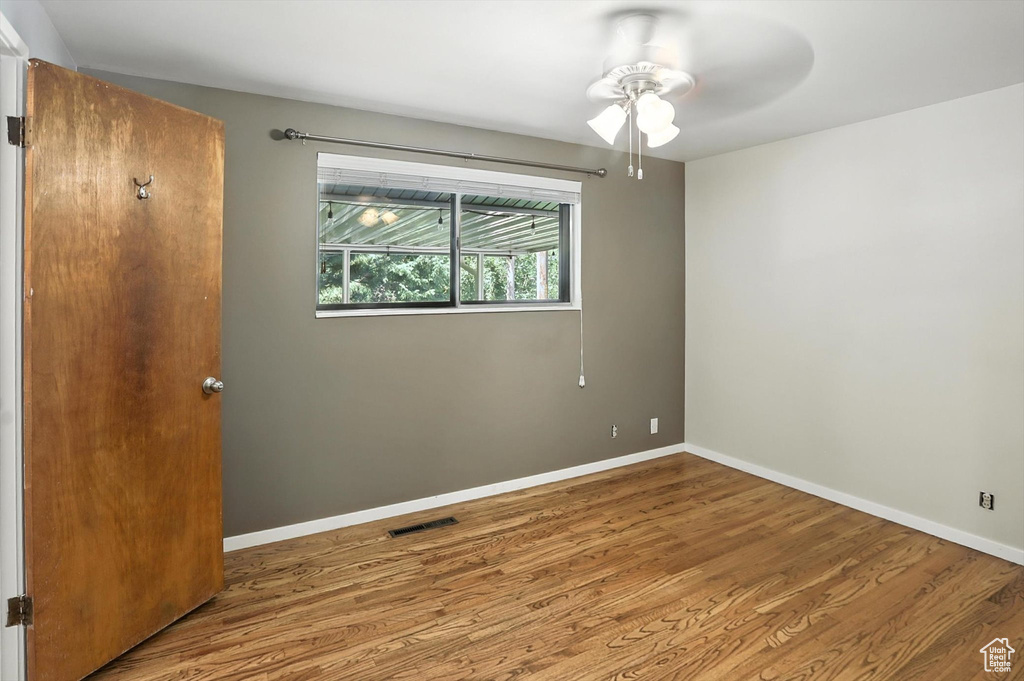 Photo 12 for MLS #2102798 at 801 N Medoland Dr