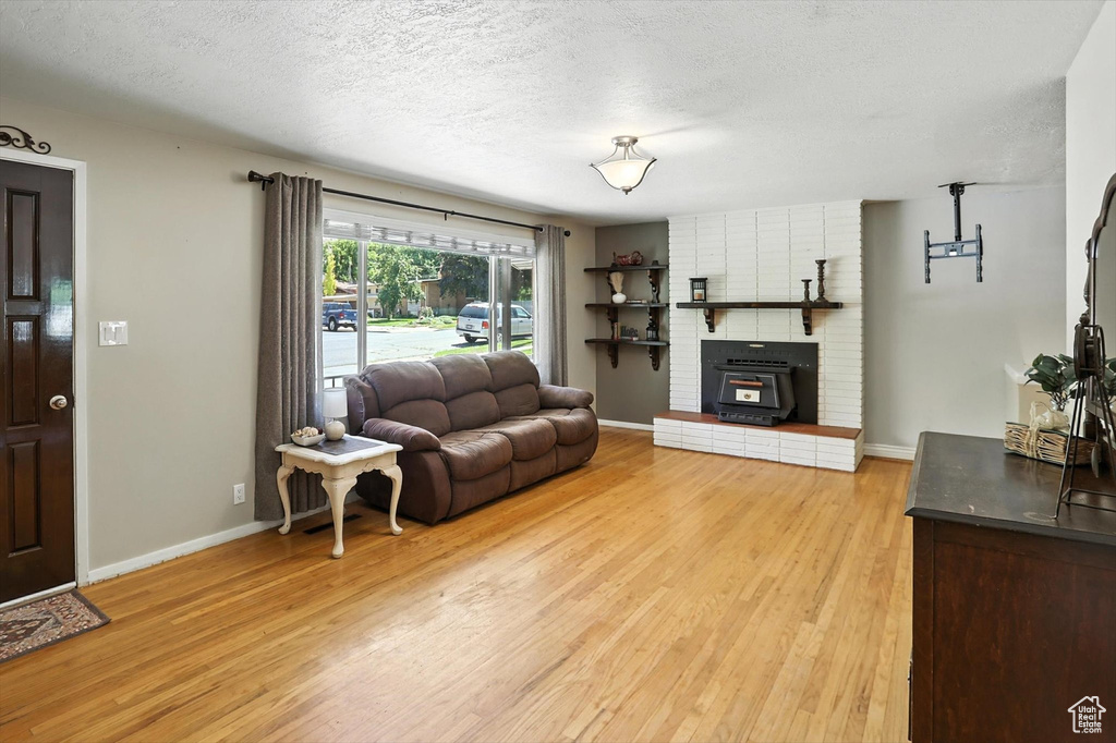 Photo 4 for MLS #2102798 at 801 N Medoland Dr