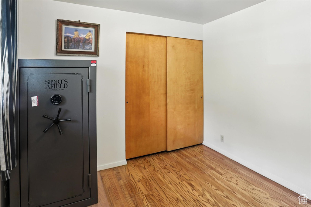 Photo 17 for MLS #2102798 at 801 N Medoland Dr