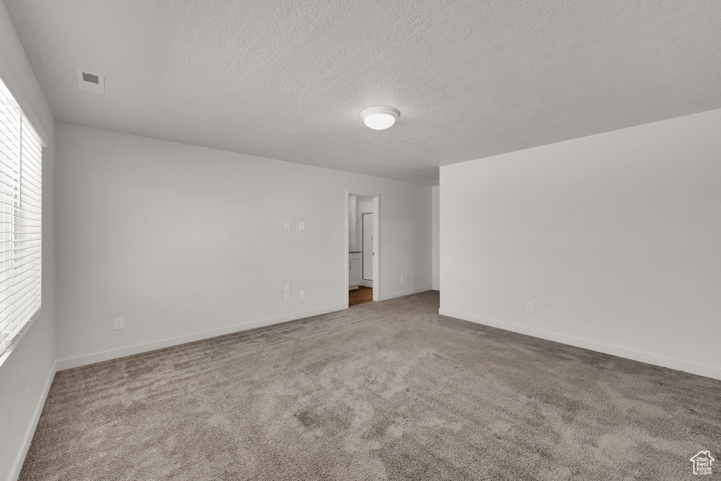 7401 S OLIVINE RIVER LN West Jordan, UT 84081