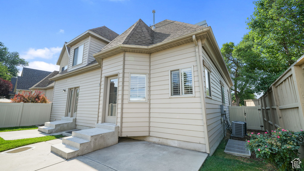 1803 E COTTONWOOD GLEN CT Salt Lake City, UT 84117