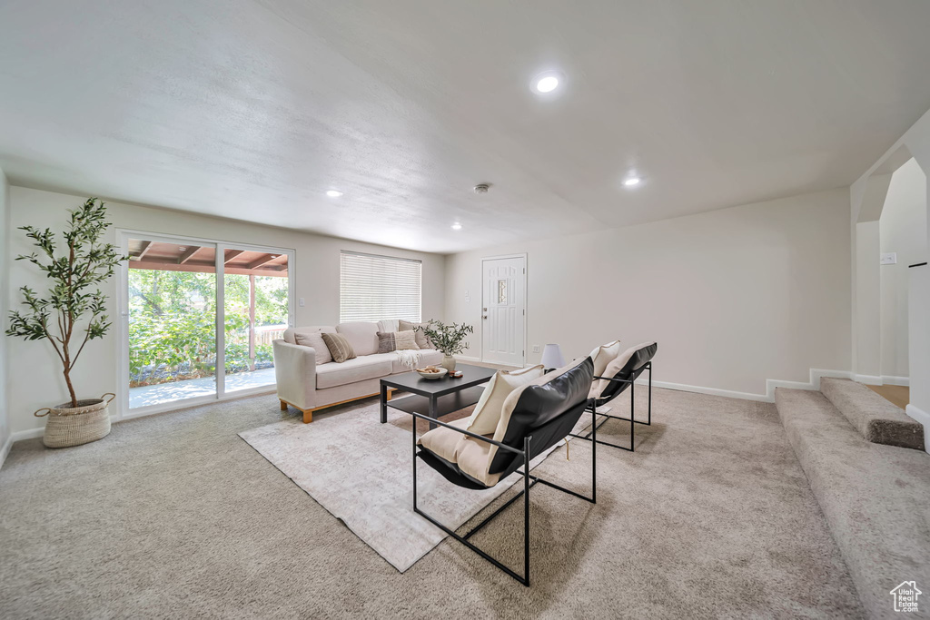 6392 S 2200 E Holladay, UT 84121
