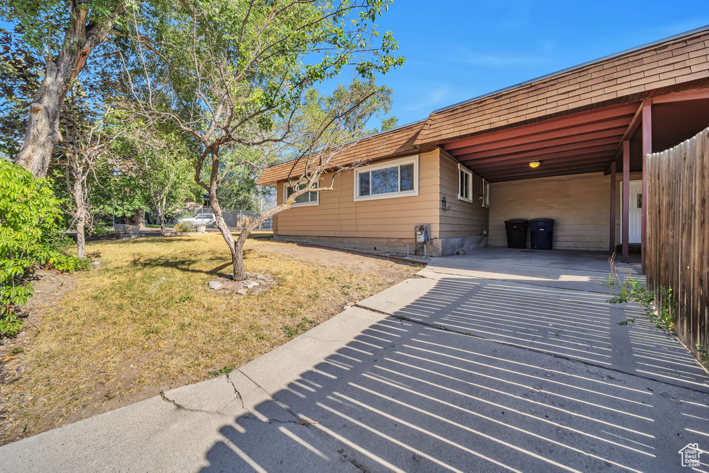 6392 S 2200 E Holladay, UT 84121