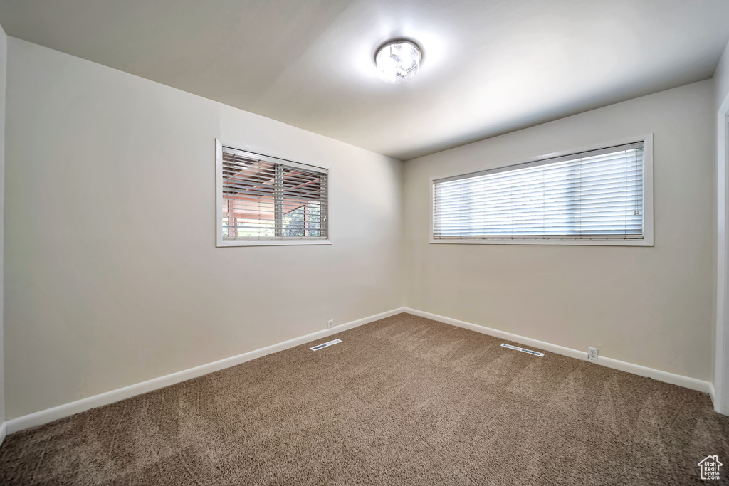 6392 S 2200 E Holladay, UT 84121