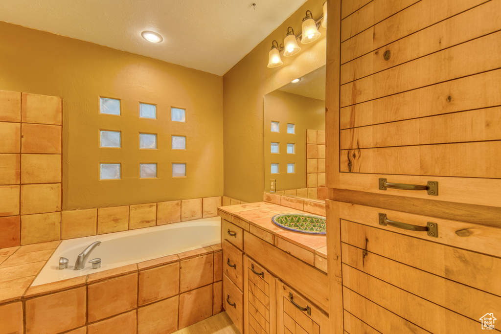 Photo 16 for MLS #2102813 at 225 N Country #104