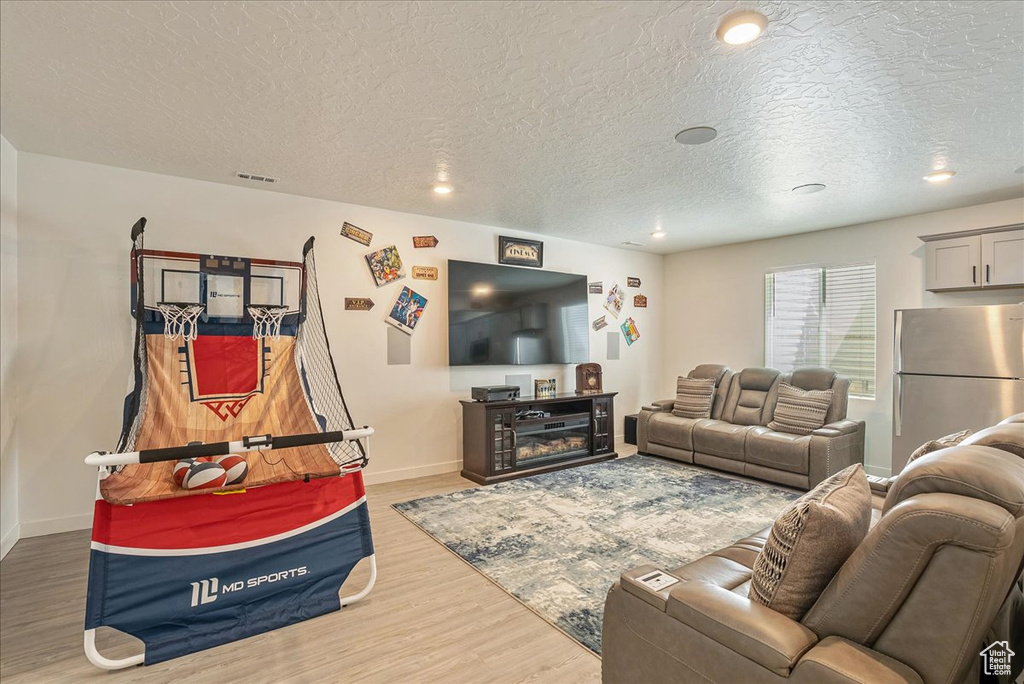 102 E HIDDEN CREEK WAY Saratoga Springs, UT 84045