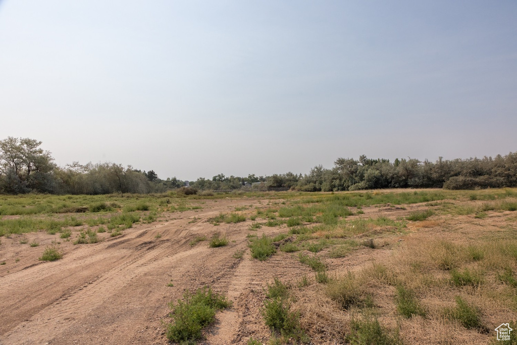 1120 E 1500 S Naples, UT 84078