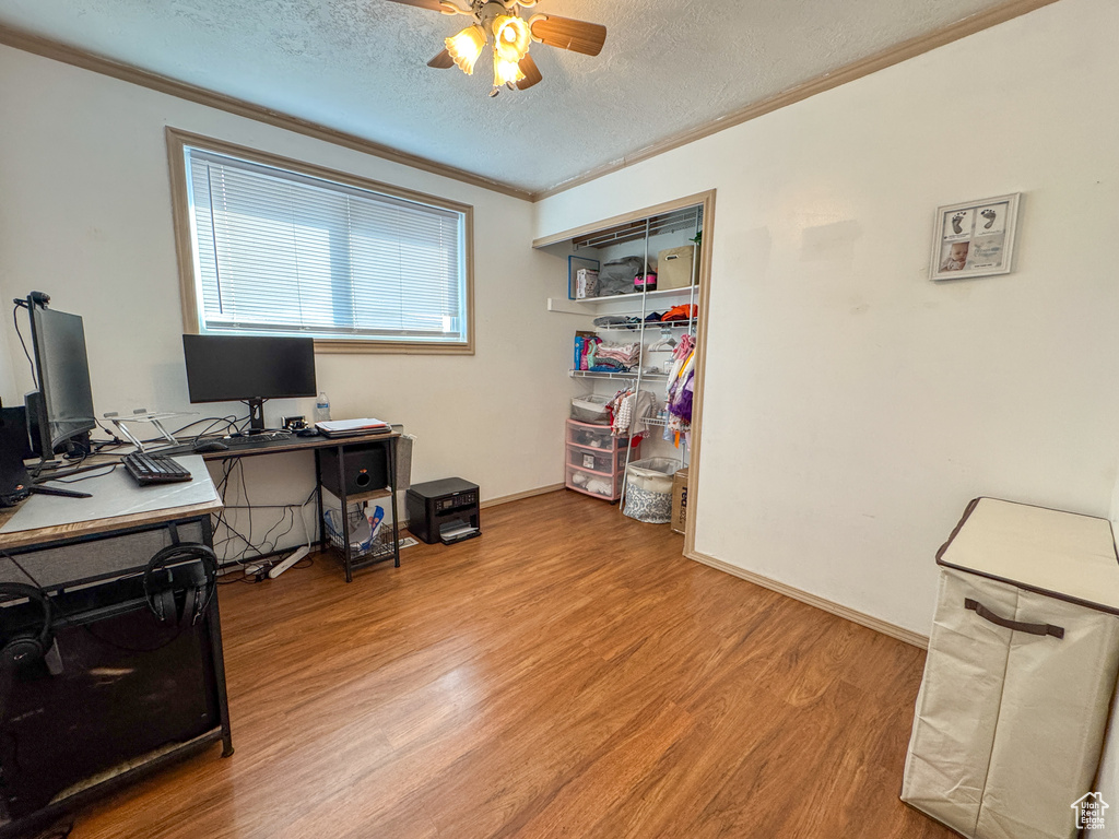2277 S 300 W Clearfield, UT 84015